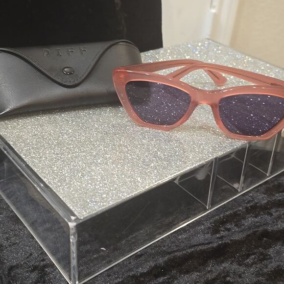 Diff Eyewear Camila 55MM Gradent Rectangular Sunglasses- Dusty Pink - Picture 7 of 9